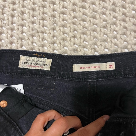 Levi Ribcage shorts - Picture 5 of 7